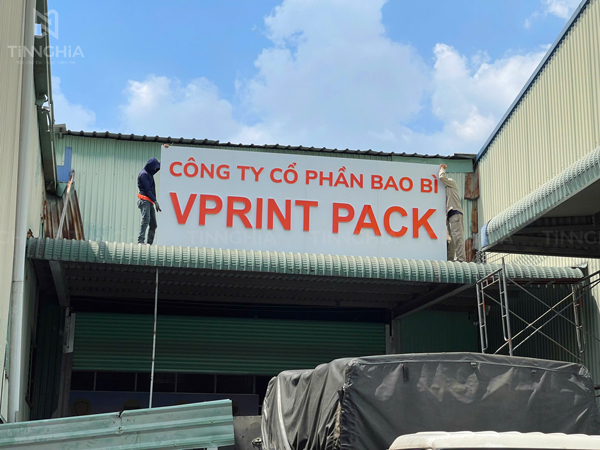 Liên hệ Tín Nghĩa thi công bảng hiệu Thuận An trọn gói cho công ty