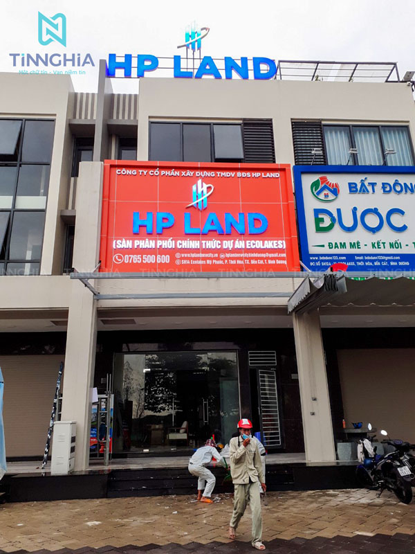 Báo giá thi công biển hiệu alu chữ nổi bất động sản Bình Dương
