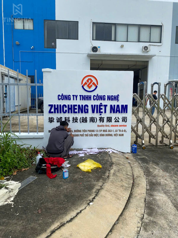 LÀM BẢNG HIỆU NHÀ XƯỞNG BÌNH DƯƠNG