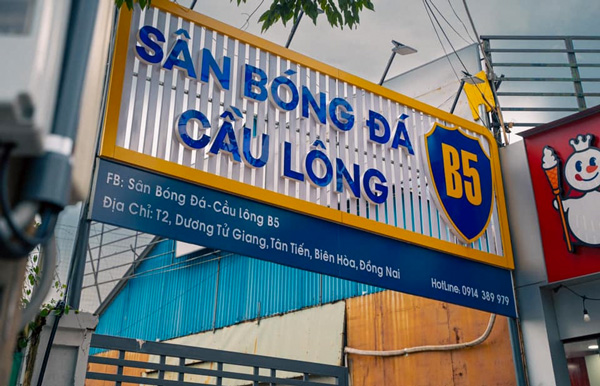 LÀM BẢNG HIỆU SÂN CẦU LÔNG BÌNH DƯƠNG