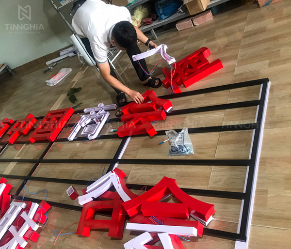 LÀM CHỮ NỔI KHUNG SẮT BÌNH DƯƠNG