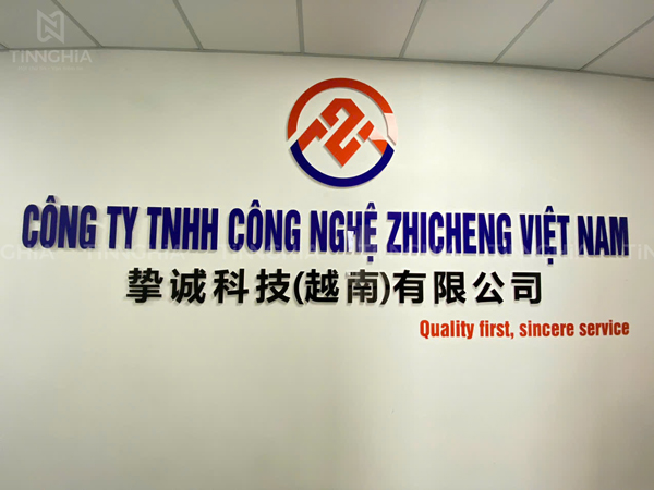 Làm chữ nổi tên công ty gắn tường văn phòng Bình Dương