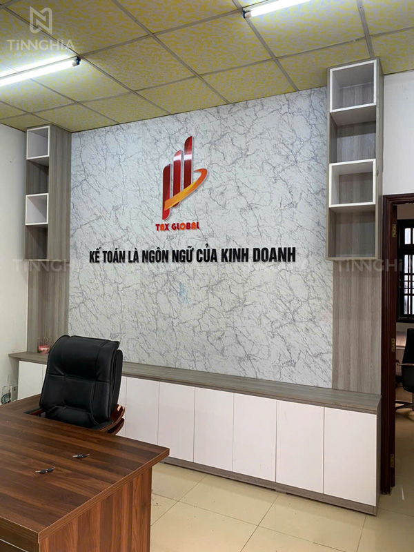 Làm chữ nổi mica, logo dán decal nổi đẹp gắn văn phòng