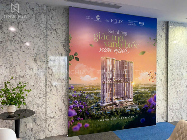 HỘP ĐÈN KHÔNG VIỀN NHÉT CẠNH BẠT DẺO, PET DẺO