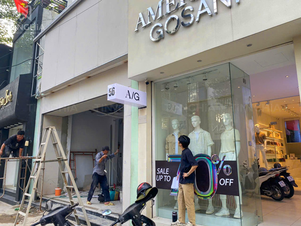 Làm hộp đèn shop thời trang tại Bình Dương