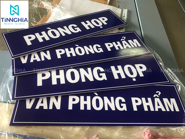 Biển chỉ dẫn văn phòng