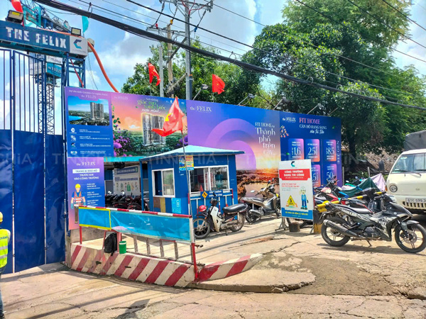 THI CÔNG HOARDING BẠT CHE CÔNG TRÌNH DỰ ÁN THE FELIX BÌNH DƯƠNG
