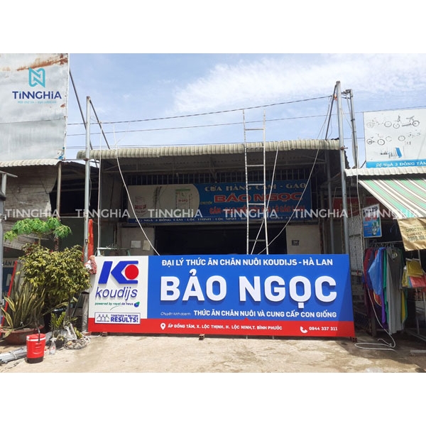 THI CÔNG BẢNG HIỆU ALU TẠI PHÚ GIÁO