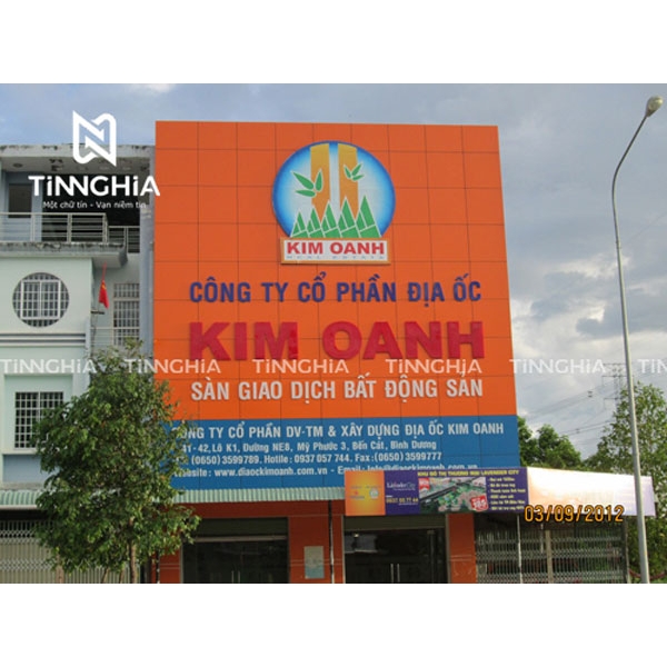 BẢNG ALU CHỮ MICA PHỐI MÀU THEO LOGO THƯƠNG HIỆU