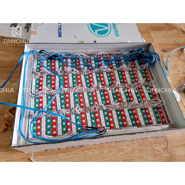 BẢNG ĐÈN LED QUẢNG CÁO DĨ AN