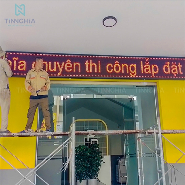 BẢNG ĐÈN LED QUẢNG CÁO TÂN UYÊN | LÀM BIỂN LED CHẠY CHỮ GIÁ RẺ