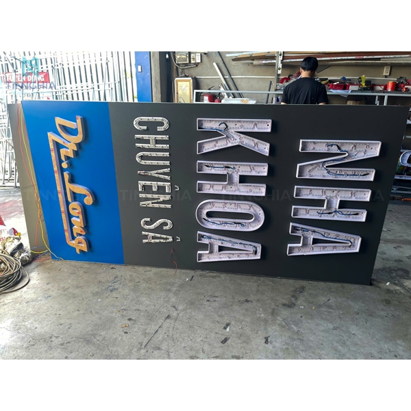 BẢNG HIỆU ALU CHỮ MICA LED - NHA KHOA DR LONG BÌNH DƯƠNG