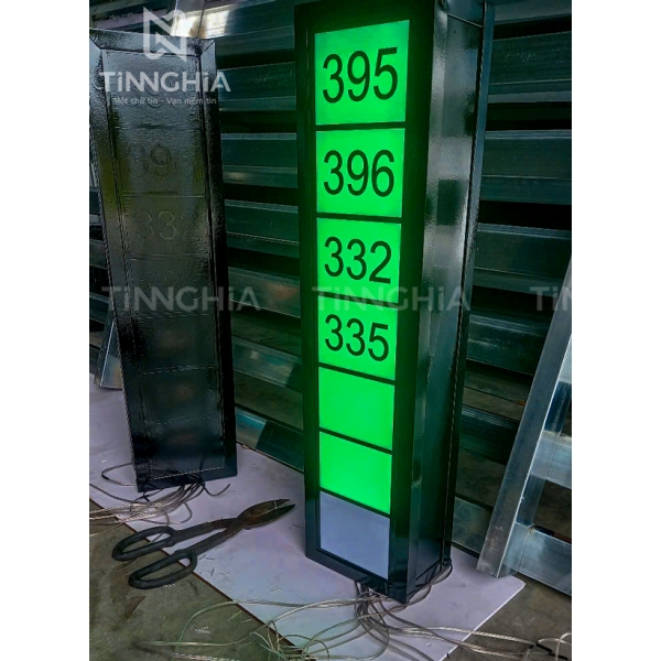 LÀM BẢNG HIỆU ĐIỆN TỬ DĨ AN