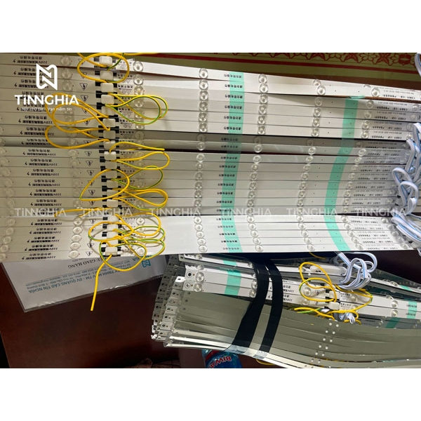 BẢNG HIỆU HỘP ĐÈN LED THỦ DẦU MỘT