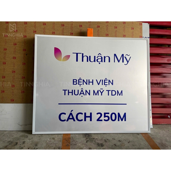 BẢNG HIỆU TÔN BÌNH DƯƠNG