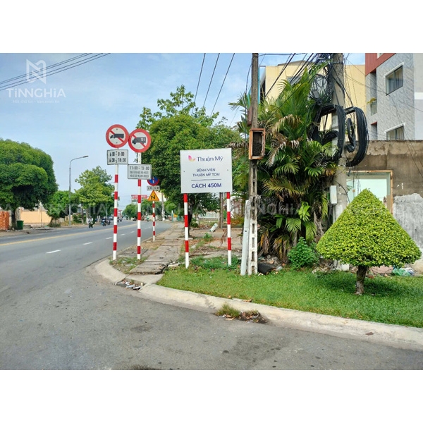 BẢNG HIỆU TÔN BÌNH DƯƠNG