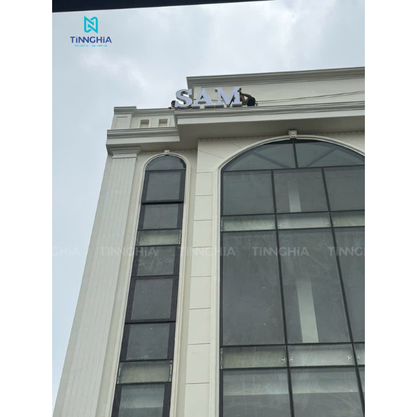 BẢNG HIỆU INOX MẶT MICA CHO STUDIO CƯỚI BÌNH DƯƠNG| TÍN NGHĨA