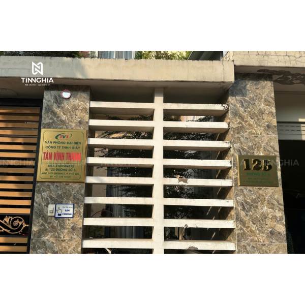 BẢNG TÊN CÔNG TY, SỐ NHÀ INOX VÀNG TÂN VĨNH PHÁT