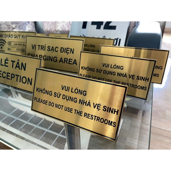 BIỂN CHỈ DẪN INOX BÌNH DƯƠNG