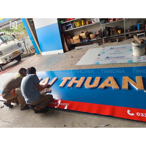 BIỂN HIỆU ALU CHỮ NỔI DĨ AN
