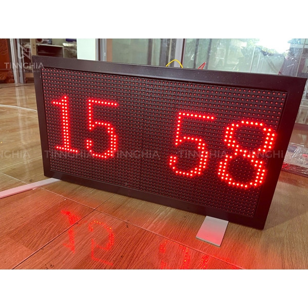 LÀM BIỂN HIỆU ĐỒNG HỒ LED DĨ AN