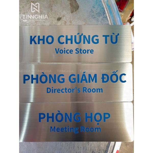 LÀM BẢNG TÊN VĂN PHÒNG BÌNH DƯƠNG