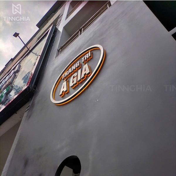 GIA CÔNG CHỮ INOX TRẮNG XƯỚC CHO BẢNG HIỆU