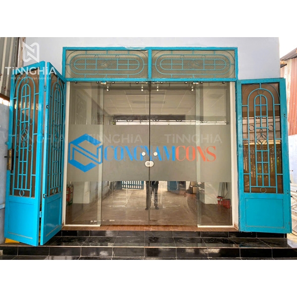 DÁN DECAL CỬA KÍNH BẾN CÁT