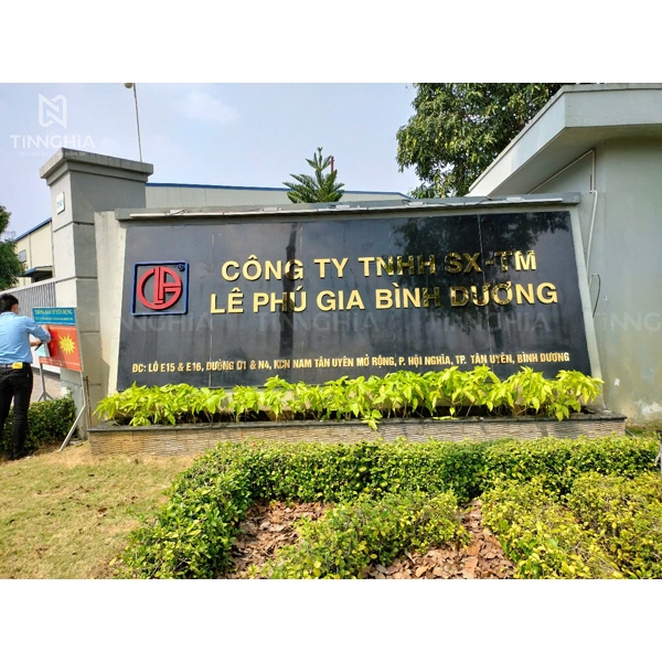 GIA CÔNG CHỮ INOX VÀNG BÌNH DƯƠNG