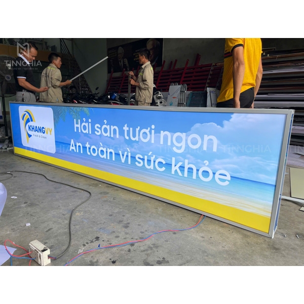 HỘP ĐÈN CĂNG BẠT THUẬN AN