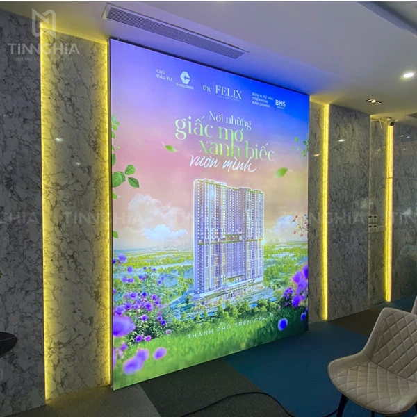 HỘP ĐÈN KHÔNG VIỀN NHÉT CẠNH BẠT DẺO, PET DẺO CHẤT LƯỢNG