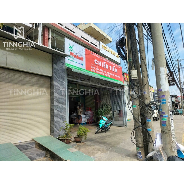 LÀM BẢNG CÔNG TY TÂN UYÊN