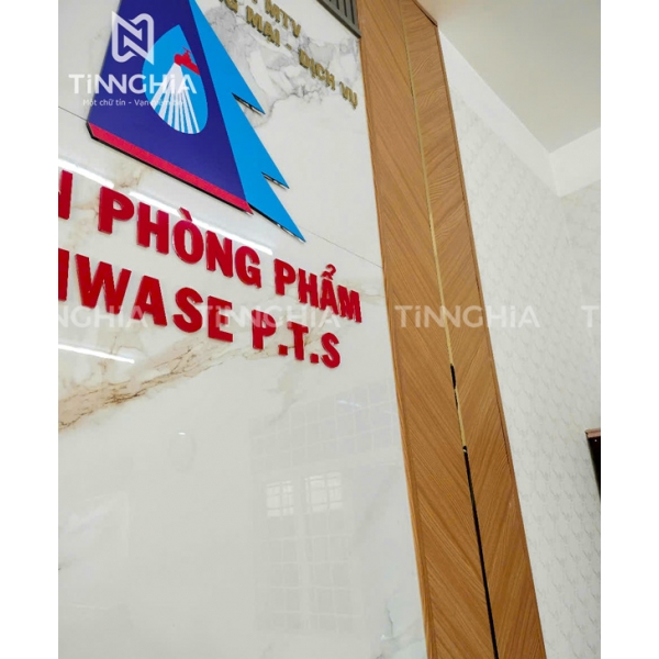 LÀM BẢNG HIỆU ĐÁ HOA CƯƠNG GẮN CHỮ NỔI BÌNH DƯƠNG