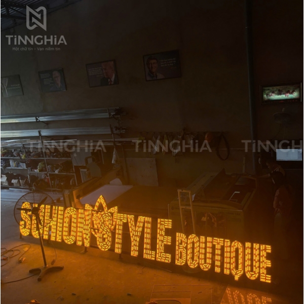 LÀM BẢNG HIỆU DĨ AN