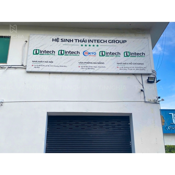 LÀM BẢNG HIỆU NHỰA GIẢ ĐÁ BÌNH DƯƠNG