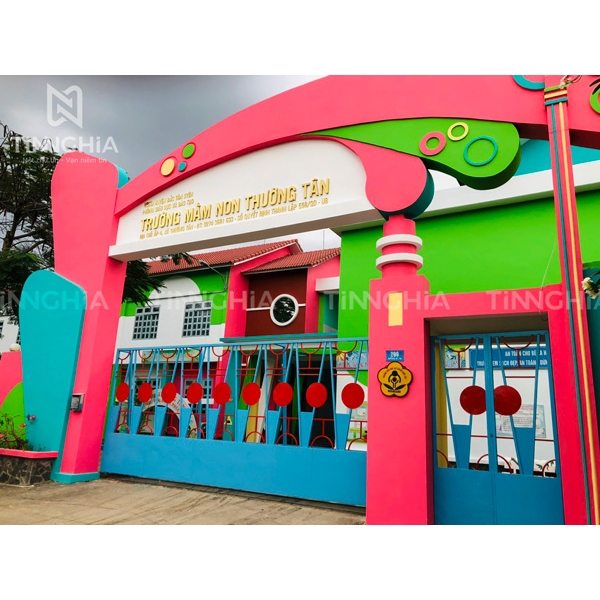 LÀM BẢNG HIỆU TRƯỜNG HỌC BÌNH DƯƠNG