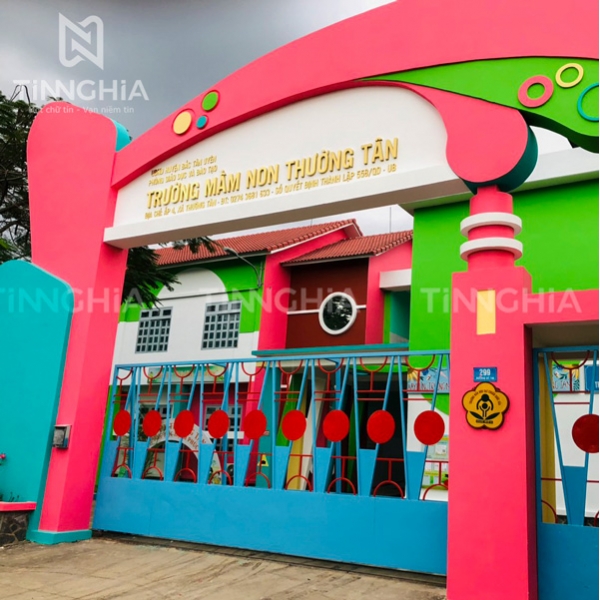 LÀM BẢNG HIỆU TRƯỜNG HỌC BÌNH DƯƠNG | LÀM BIỂN TÊN TRƯỜNG GẦN ĐÂY