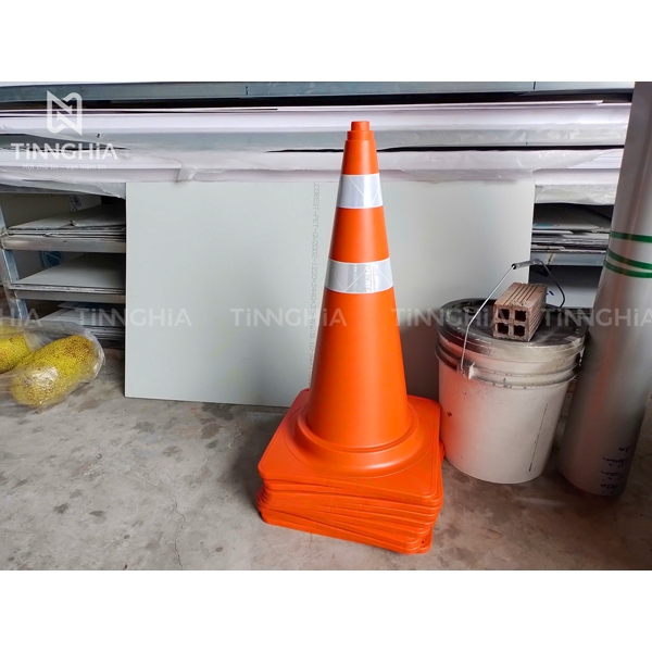 LÀM BIỂN BÁO THI CÔNG DĨ AN