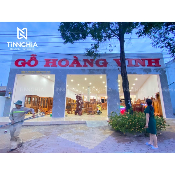 LÀM BIỂN HIỆU QUẢNG CÁO DĨ AN