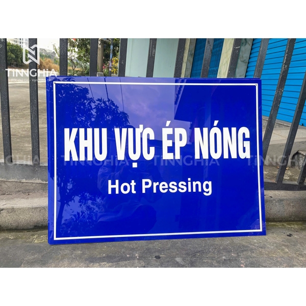 LÀM BIỂN MICA TÂN UYÊN