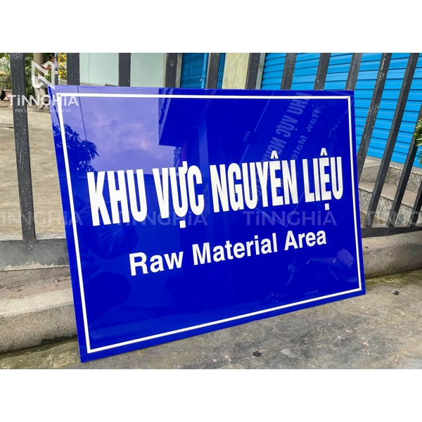 LÀM BIỂN MICA TÂN UYÊN