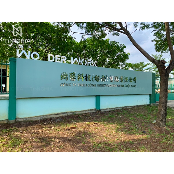 THI CÔNG BẢNG HIỆU CÔNG TY TẠI DĨ AN