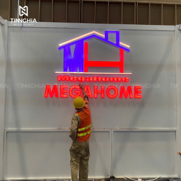 GIA CÔNG CHỮ NỔI MICA SÁNG ĐÈN THEO MẪU